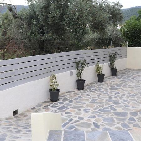 Fiosal Apartments 2 Skiathos Town Exterior photo